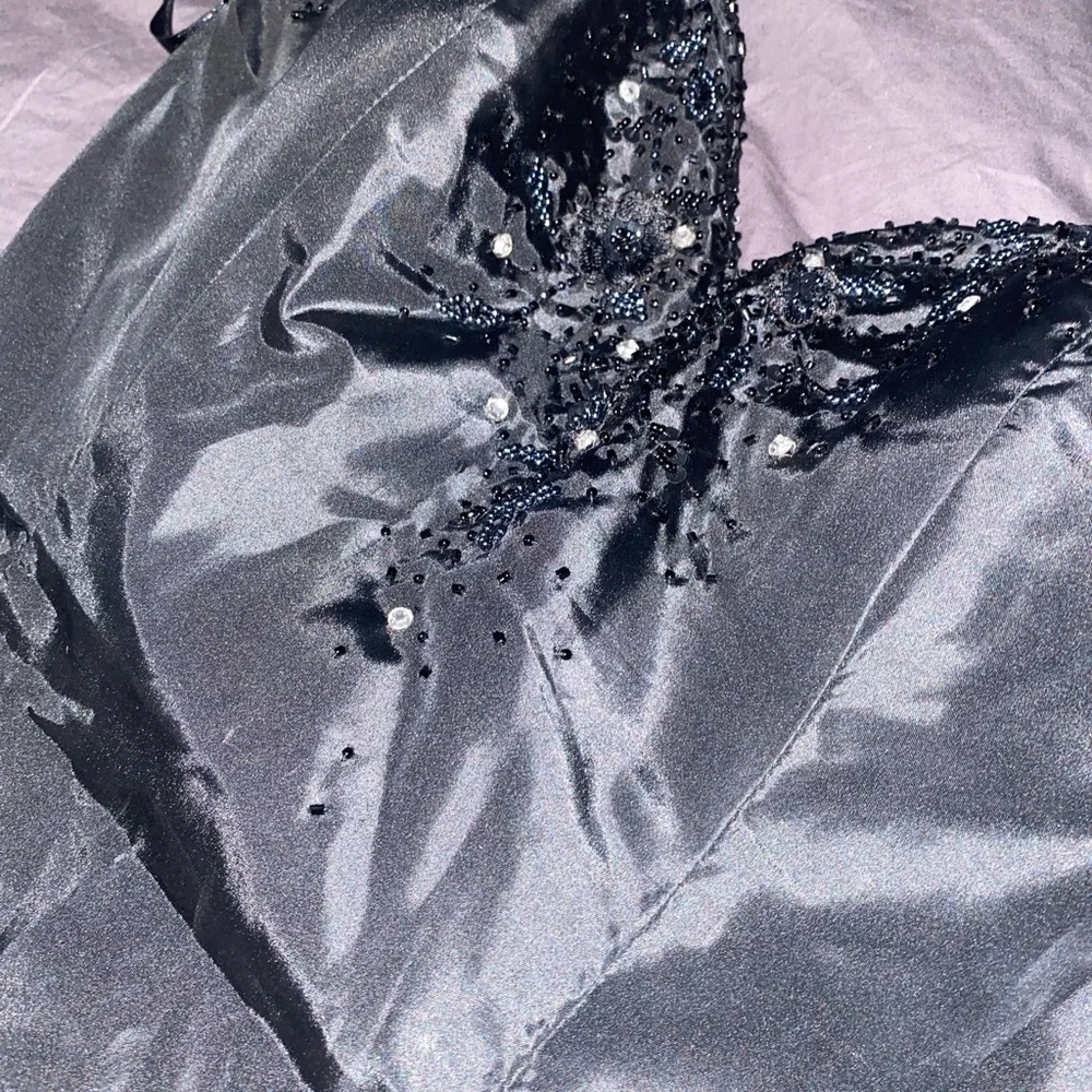 Black Beautiful Jovani mermaid gown - Picture 5 of 15